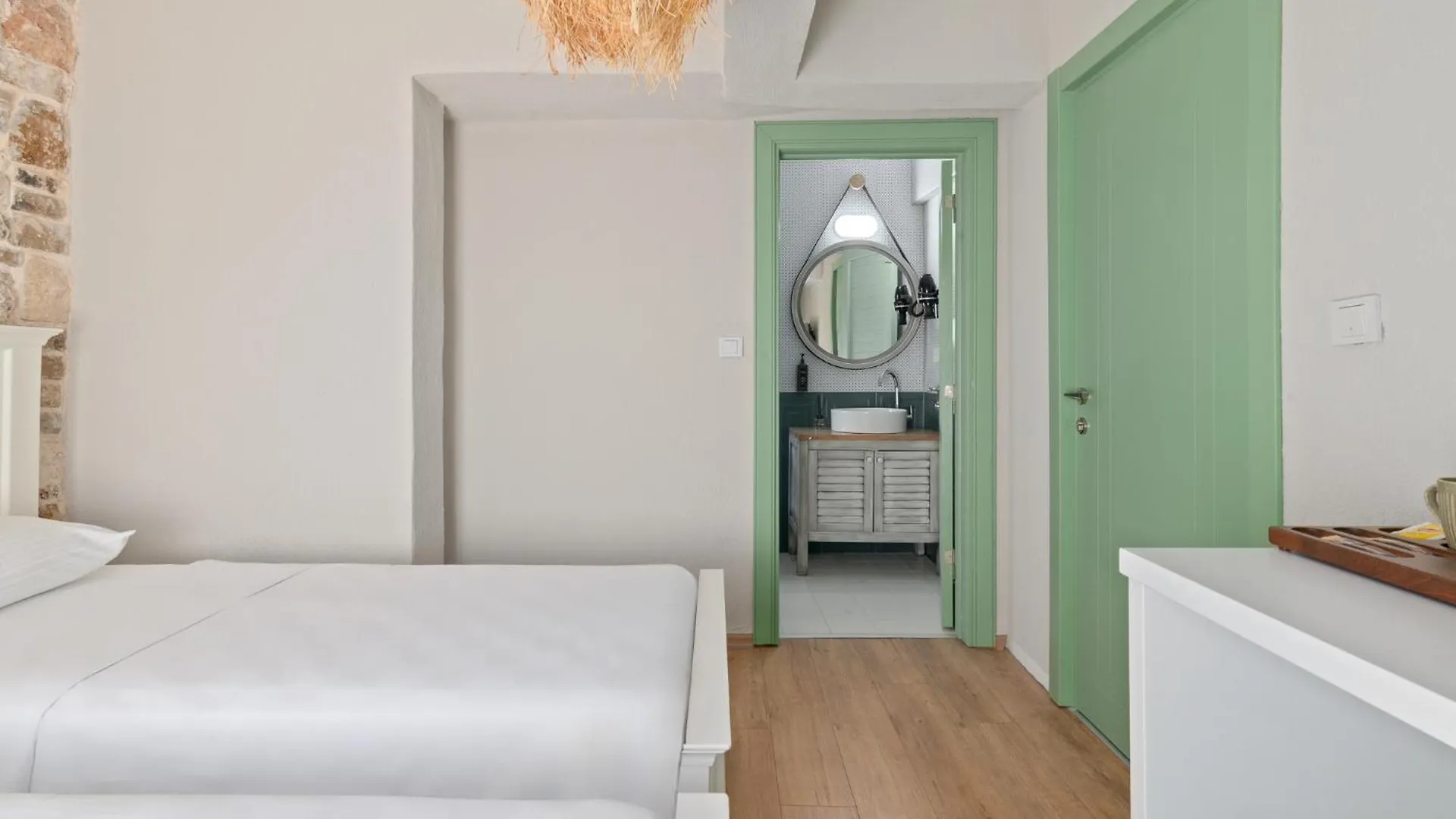Cerenity Alacati Çeşme Hotel